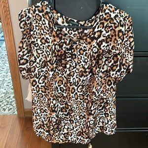 Like new Talbot’s blouse; sz M
